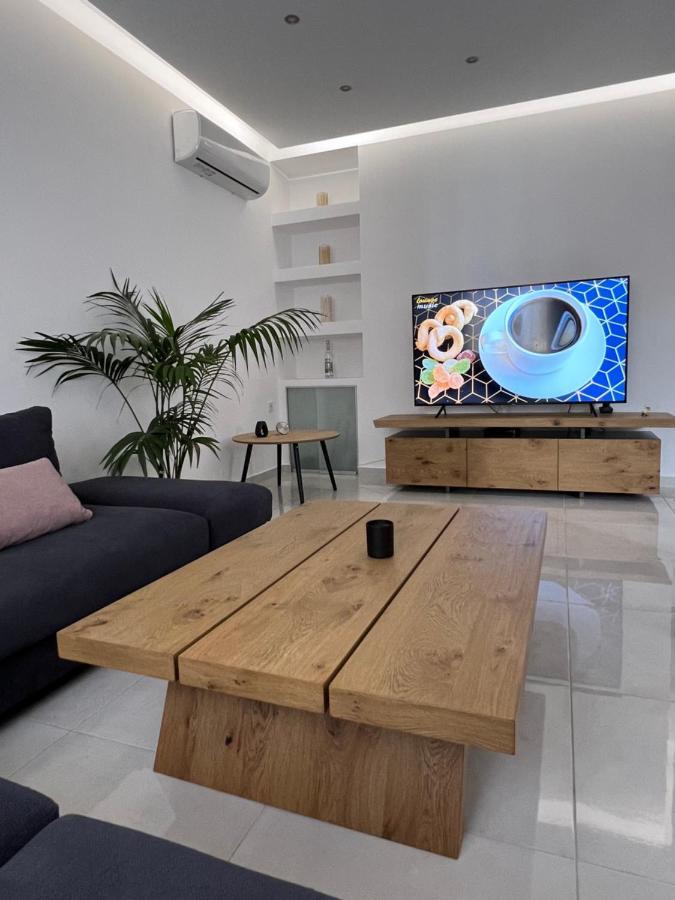 Modern Apartment Close To Airport With Gym And Bbq Ηράκλειο Κρήτης Εξωτερικό φωτογραφία
